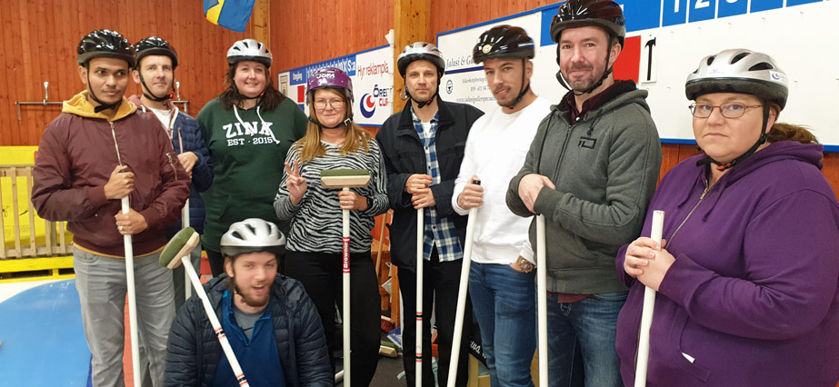 Tullenheten Örebro spelar Curling